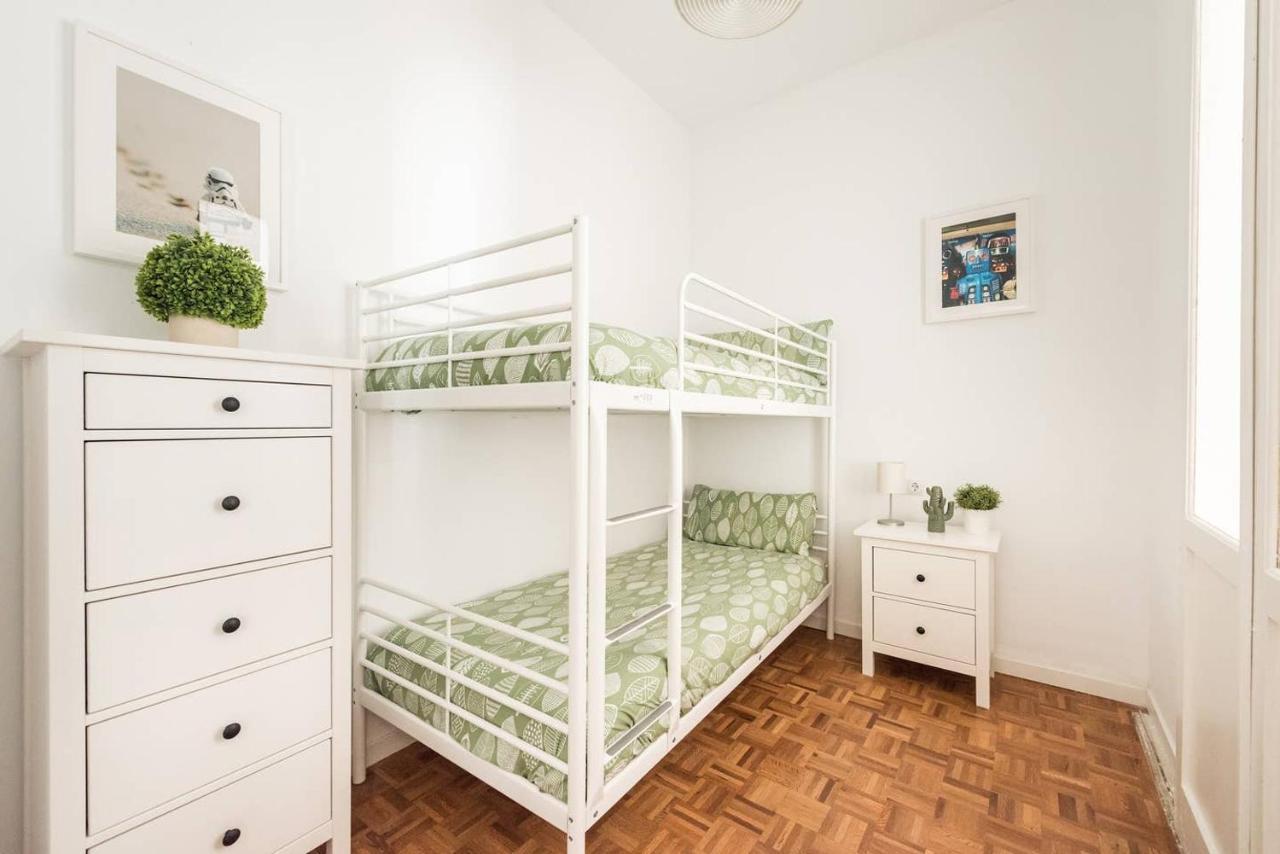 Apartamentos En Sol, Madrid Centro Eksteriør bilde